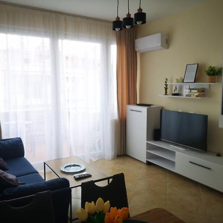 Riviera Deluxe Apartments Vlorë 외부 사진