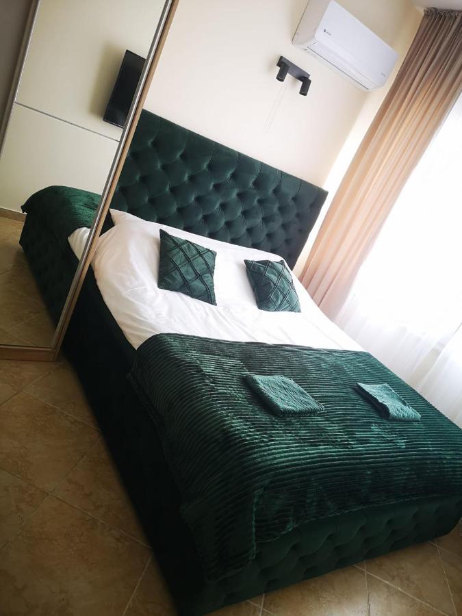 Riviera Deluxe Apartments Vlorë 외부 사진