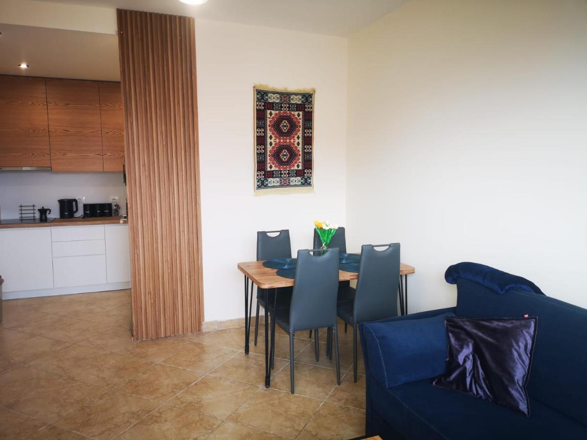 Riviera Deluxe Apartments Vlorë 외부 사진