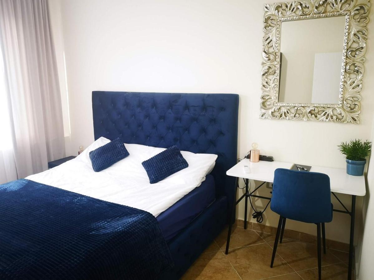 Riviera Deluxe Apartments Vlorë 외부 사진