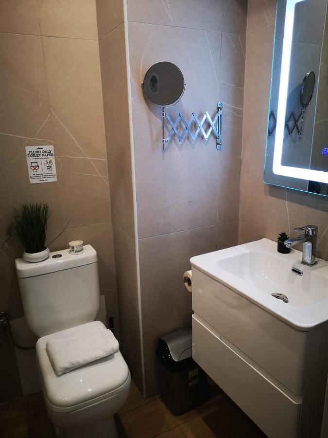 Riviera Deluxe Apartments Vlorë 외부 사진